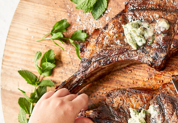 Comparing Large Cuts: T-Bone vs. Porterhouse vs. Tomahawk Ribeye